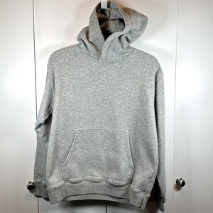 Aritzia TNA Perfect Hoodie Size Medium